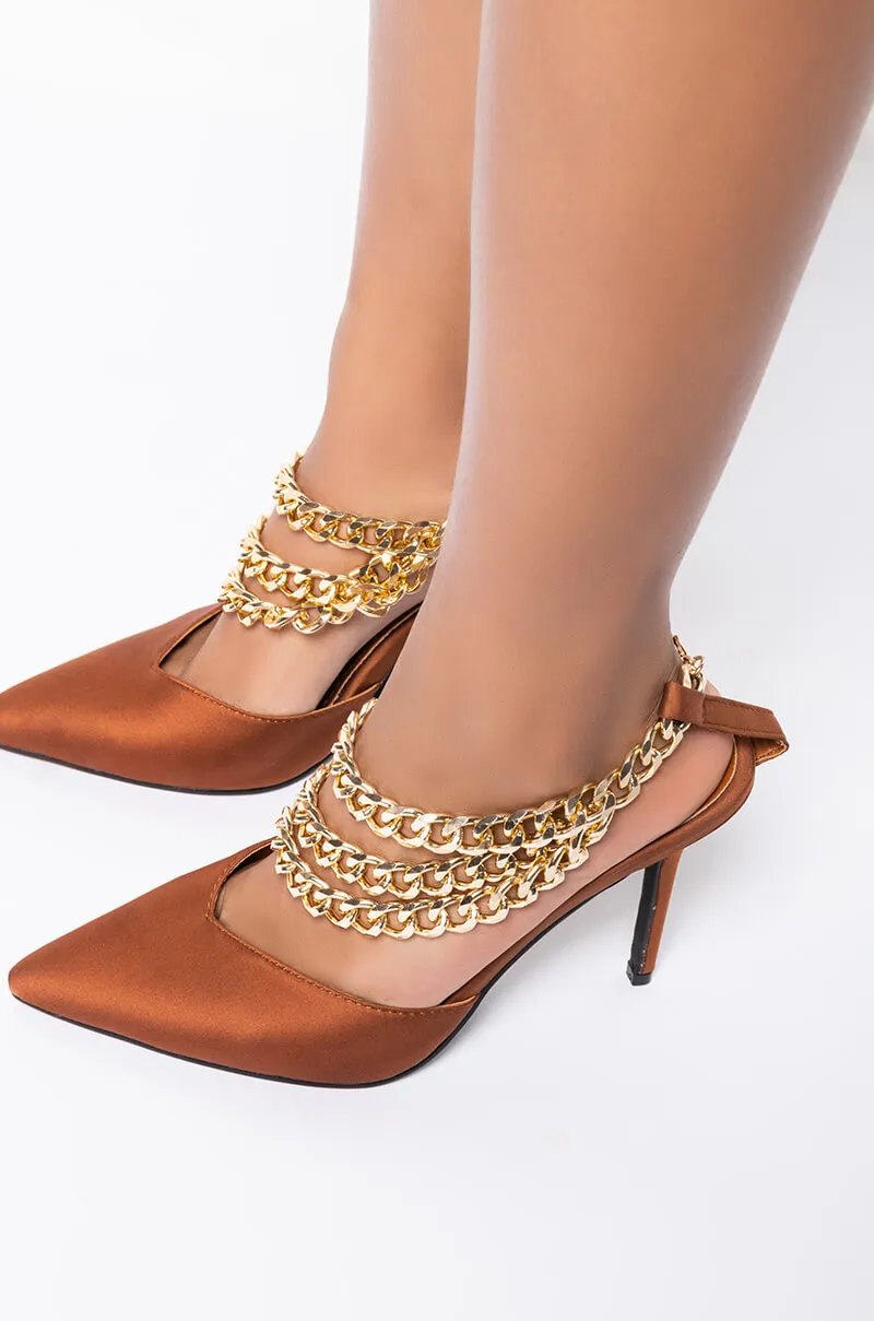 AZALEA WANG ALWAYS LATE STILETTO PUMP IN BROWN