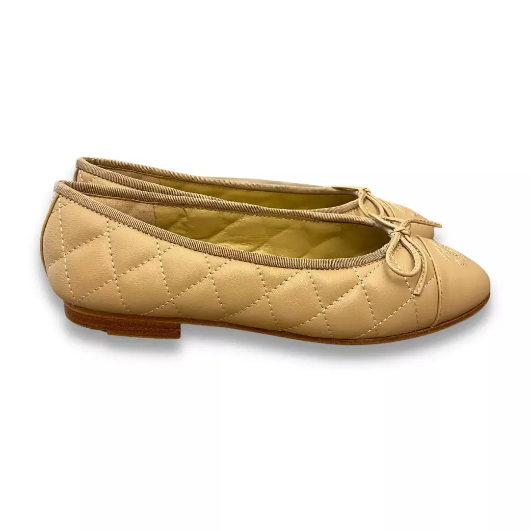 CHANEL BEIGE LEATHER BALLET FLATS