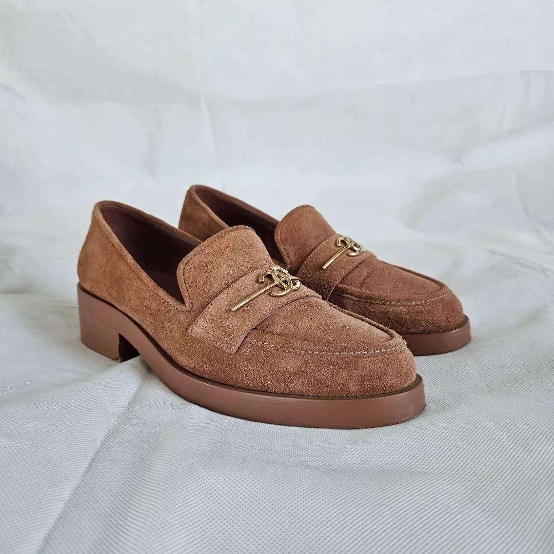 Chanel Mules Velvet Goatskin in Natural, 37.5