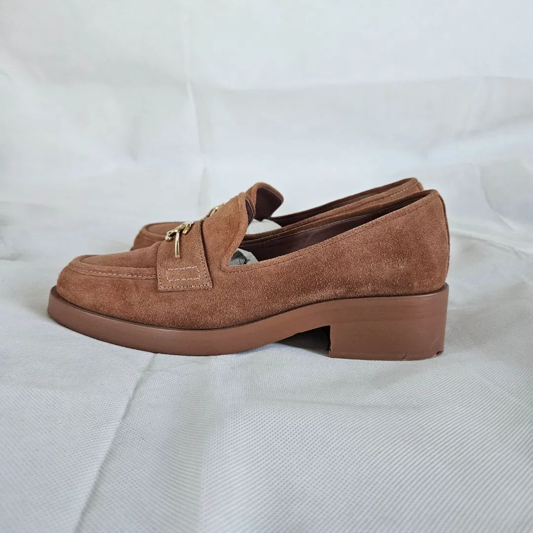 Chanel Mules Velvet Goatskin in Natural, 37.5