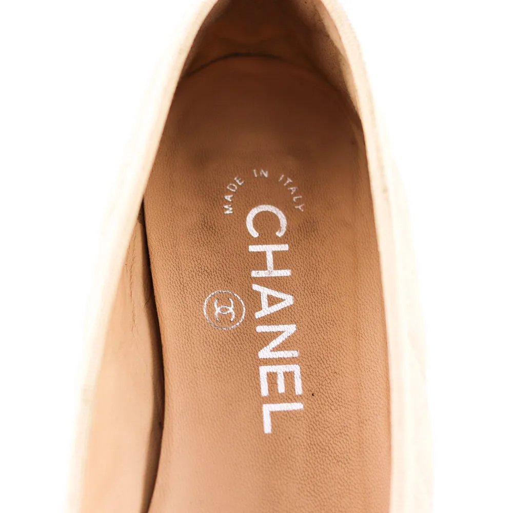 Chanel Nude Classic Grained Leather CC Flats