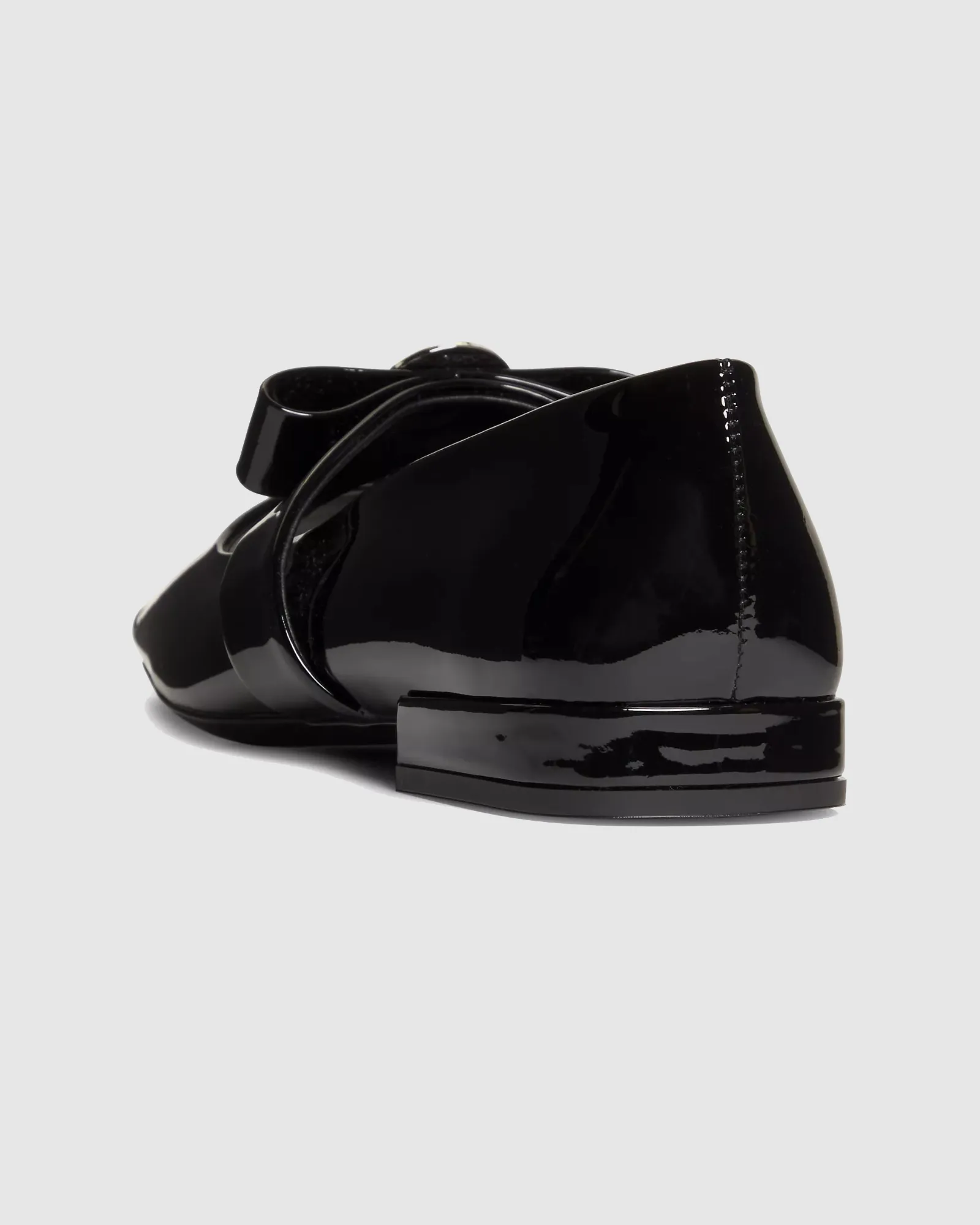 Giulia Fish Mouth Leather Ballet Flats In Black