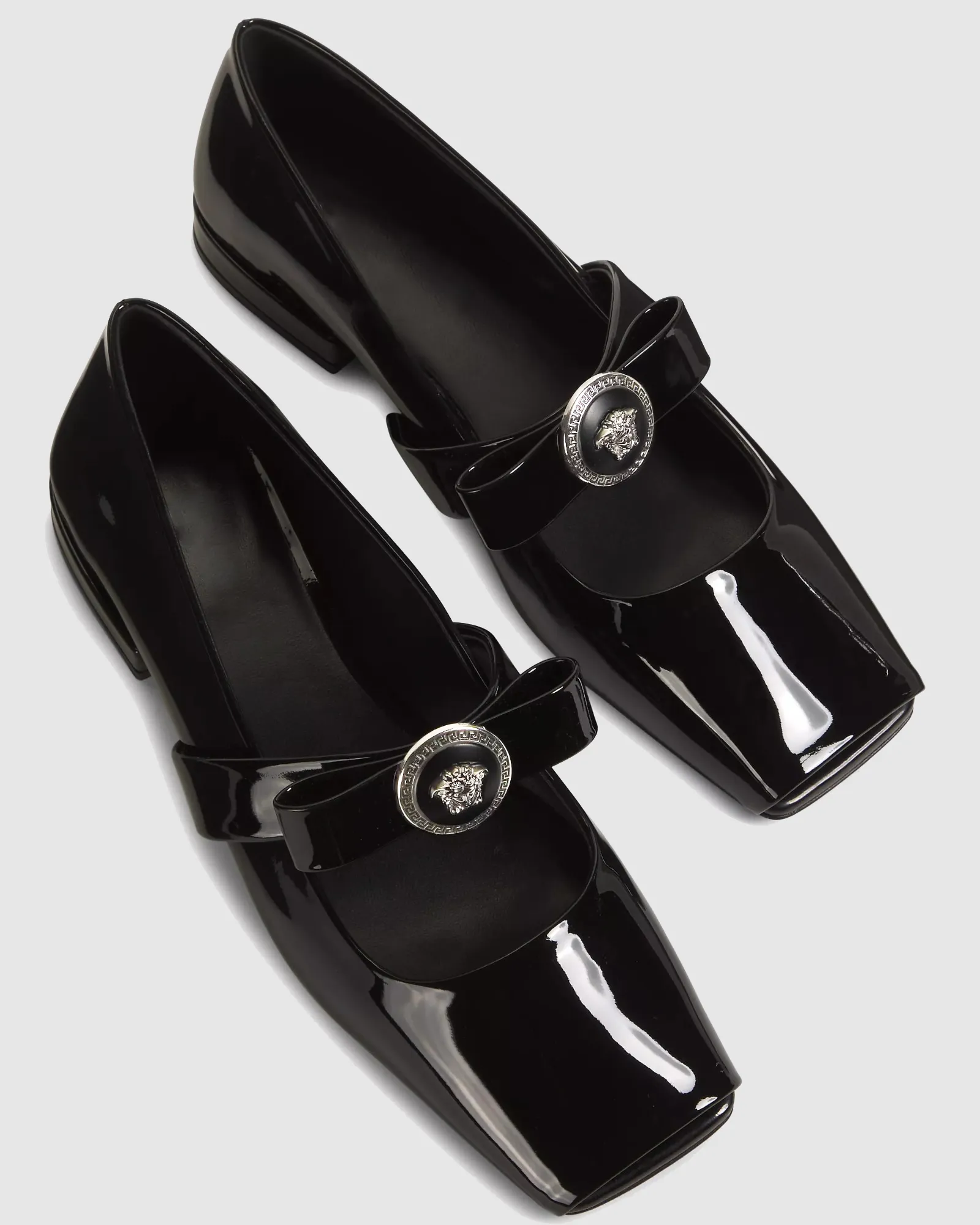 Giulia Fish Mouth Leather Ballet Flats In Black