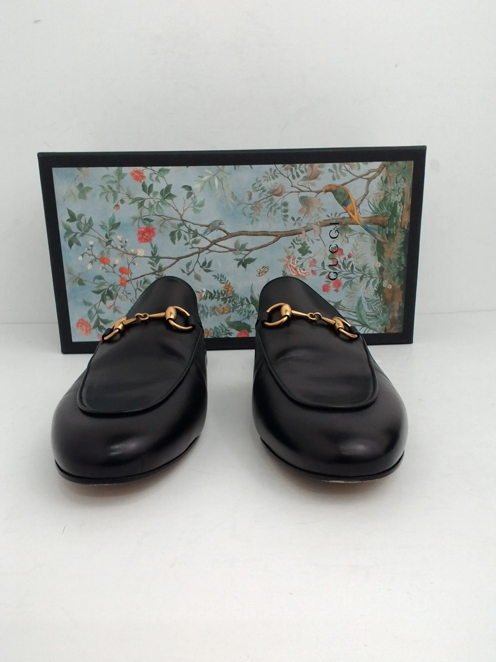 Gucci Women's Loafers Black Leather Size 36.5