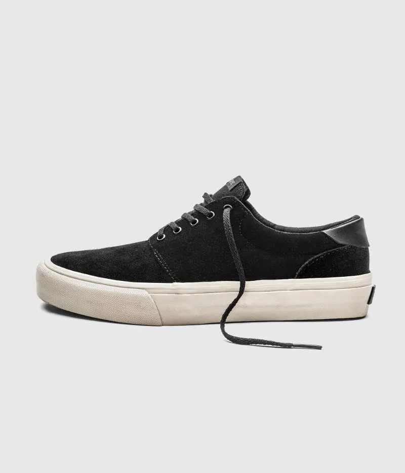 Straye Footwear Fairfax Skate Shoes Black/Bone Suede