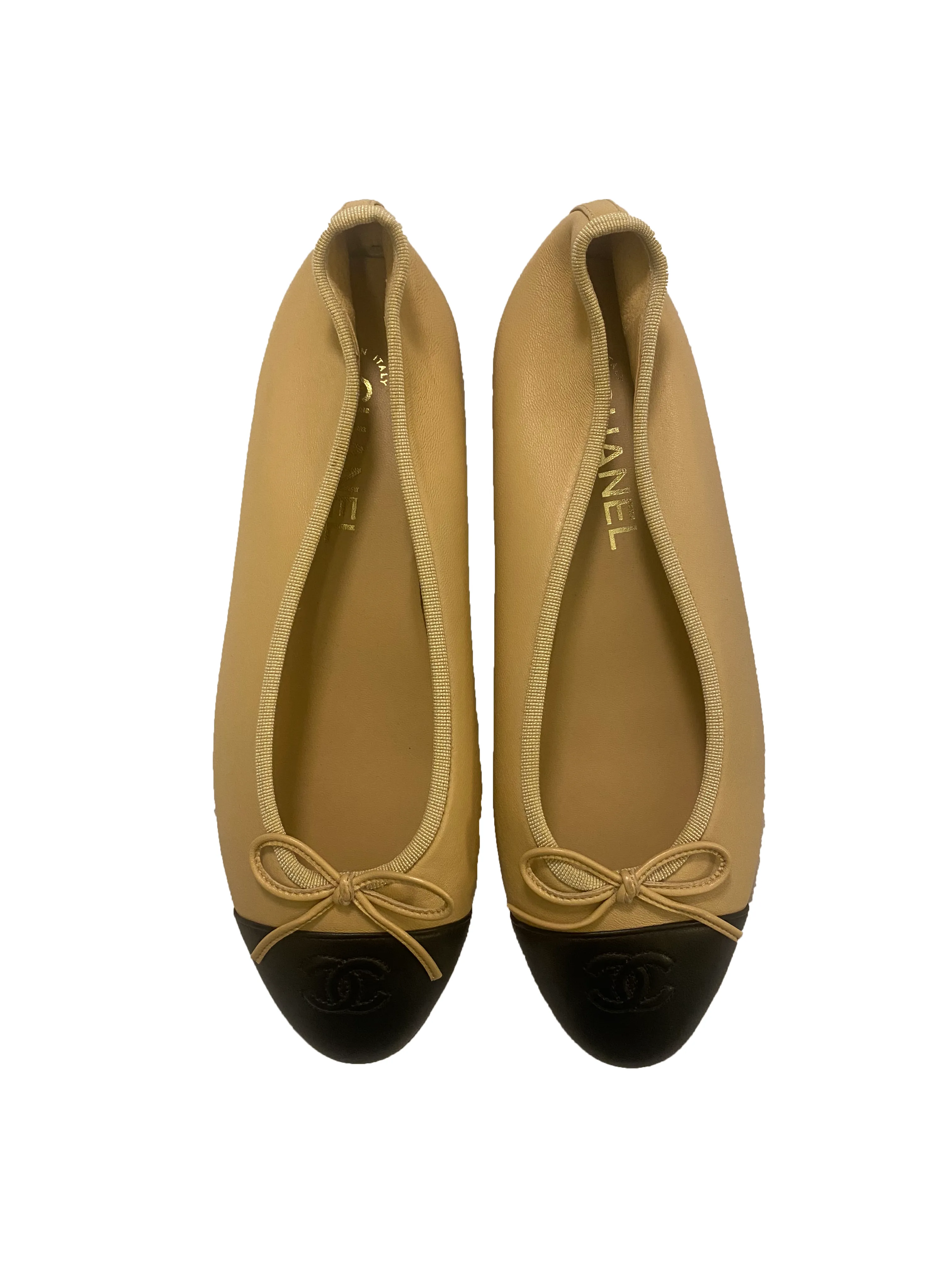 Two Tone Flats